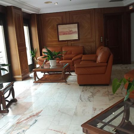 Hotel Amefa Salamanca Bagian luar foto