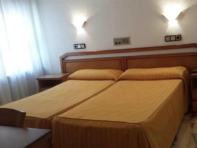 Hotel Amefa Salamanca Bagian luar foto