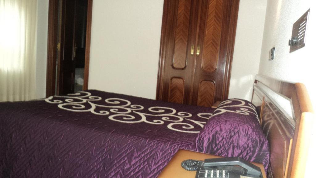 Hotel Amefa Salamanca Bagian luar foto