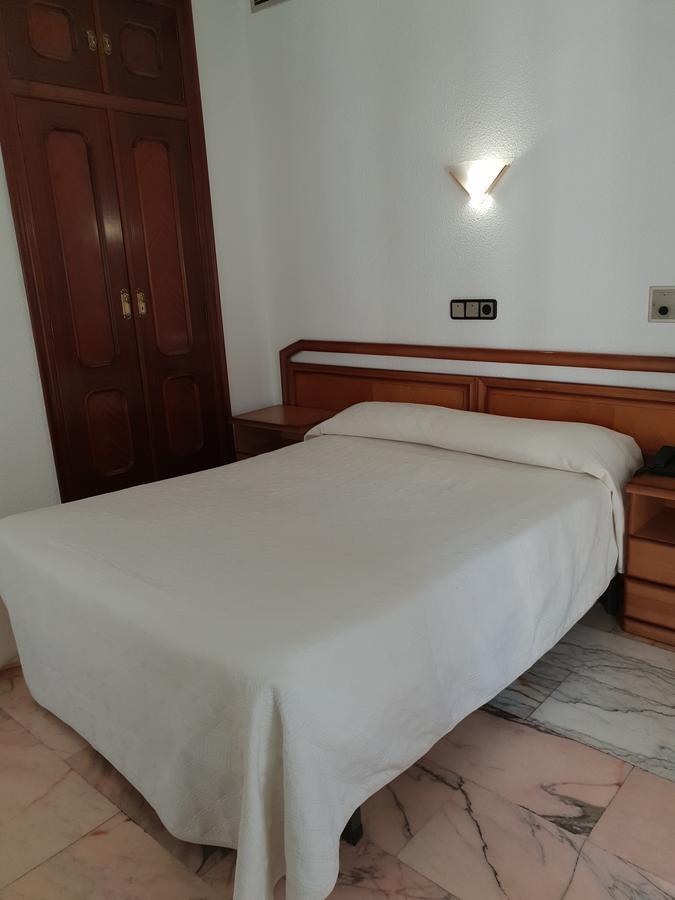 Hotel Amefa Salamanca Bagian luar foto