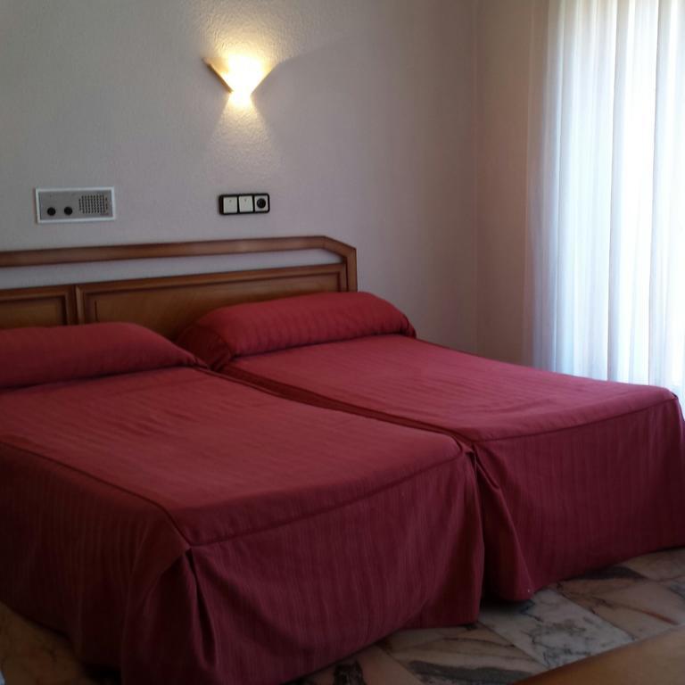 Hotel Amefa Salamanca Bagian luar foto